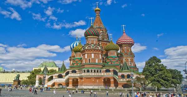 Russia Travel Guide : Food, hotel, Cost, Weather & geography, History, language, culture, things to see and do and how to reach